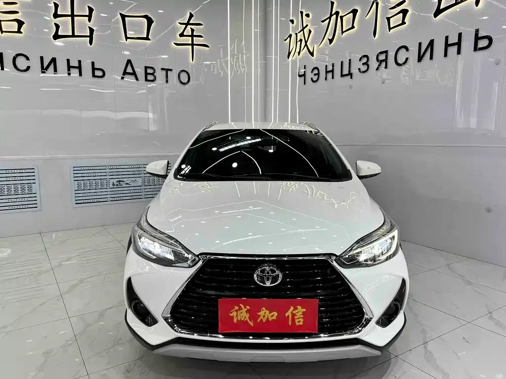 Toyota Yaris L — фото 6