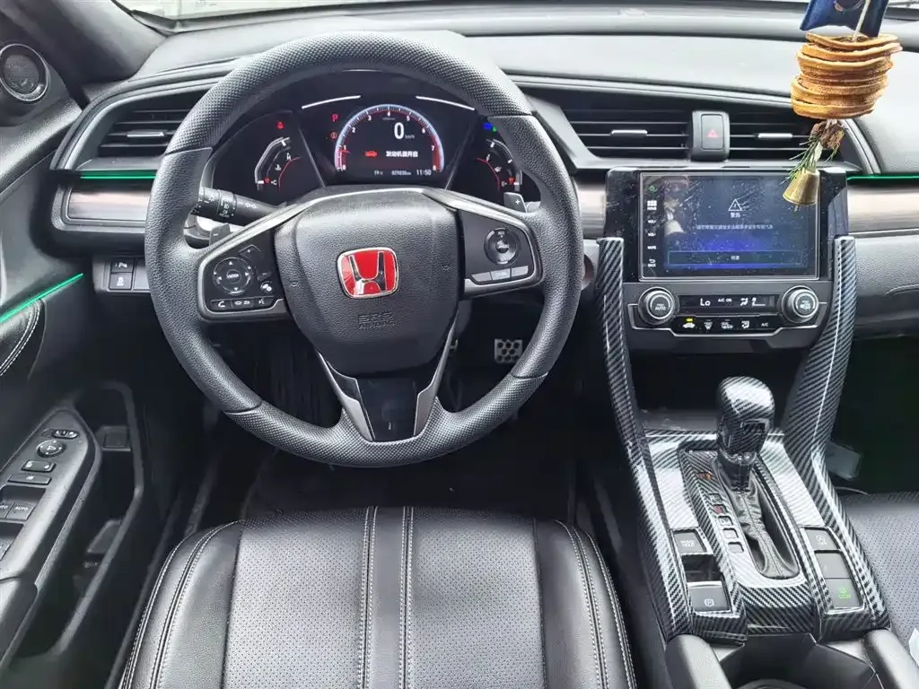 Honda Civic — фото 9