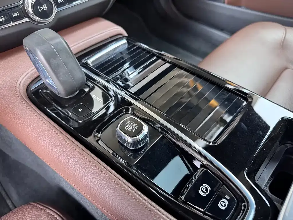 Volvo S90 PHEV 2021 из CN, фото 8