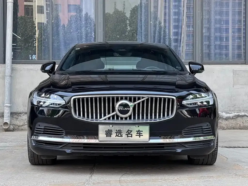 Volvo S90 PHEV 2021 из CN, фото 6