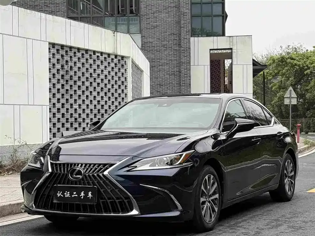 Lexus ES 2023 из CN, фото 7