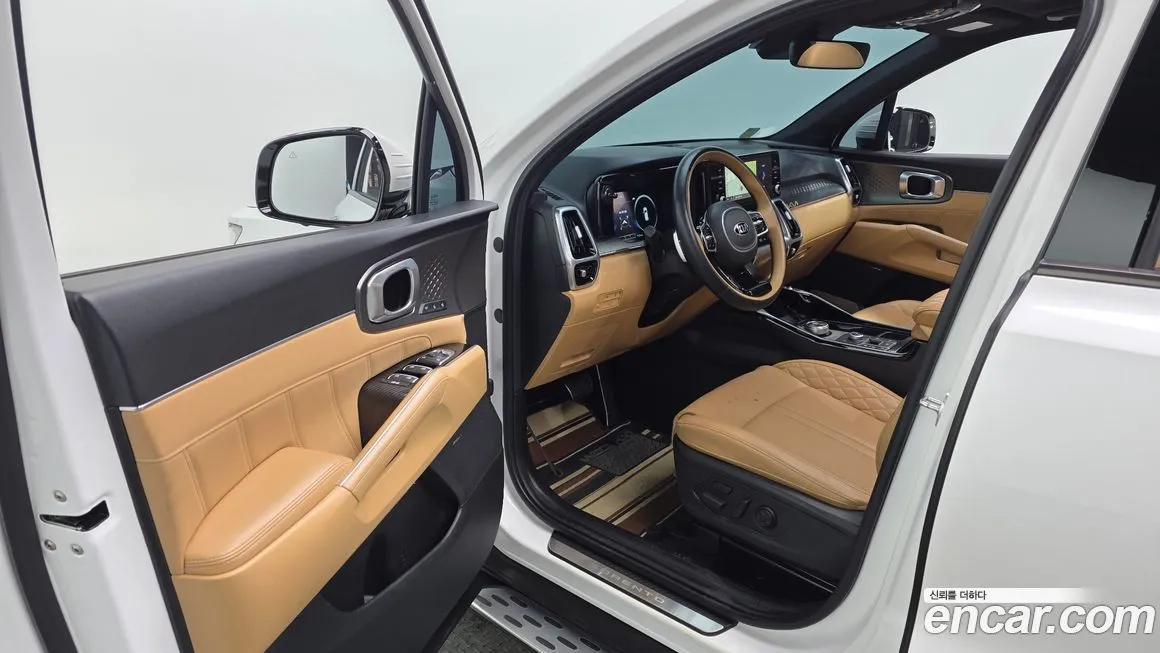 Kia Sorento — фото 7