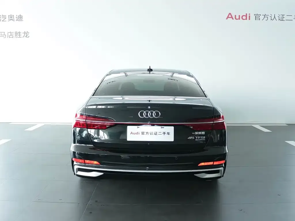 Audi A6L — фото 2