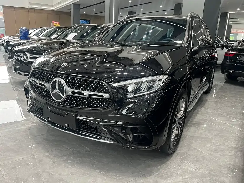 Mercedes-Benz GLC 2023 из CN, фото 1