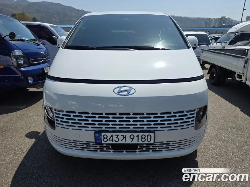 Hyundai Staria 2023 из KR, фото 4