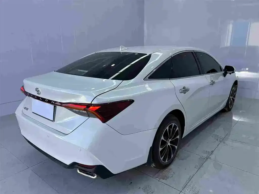 Toyota Avalon 2024 из CN, фото 7
