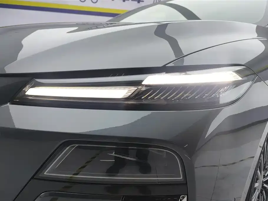 Roewe M7 DMH 2025 из CN, фото 7