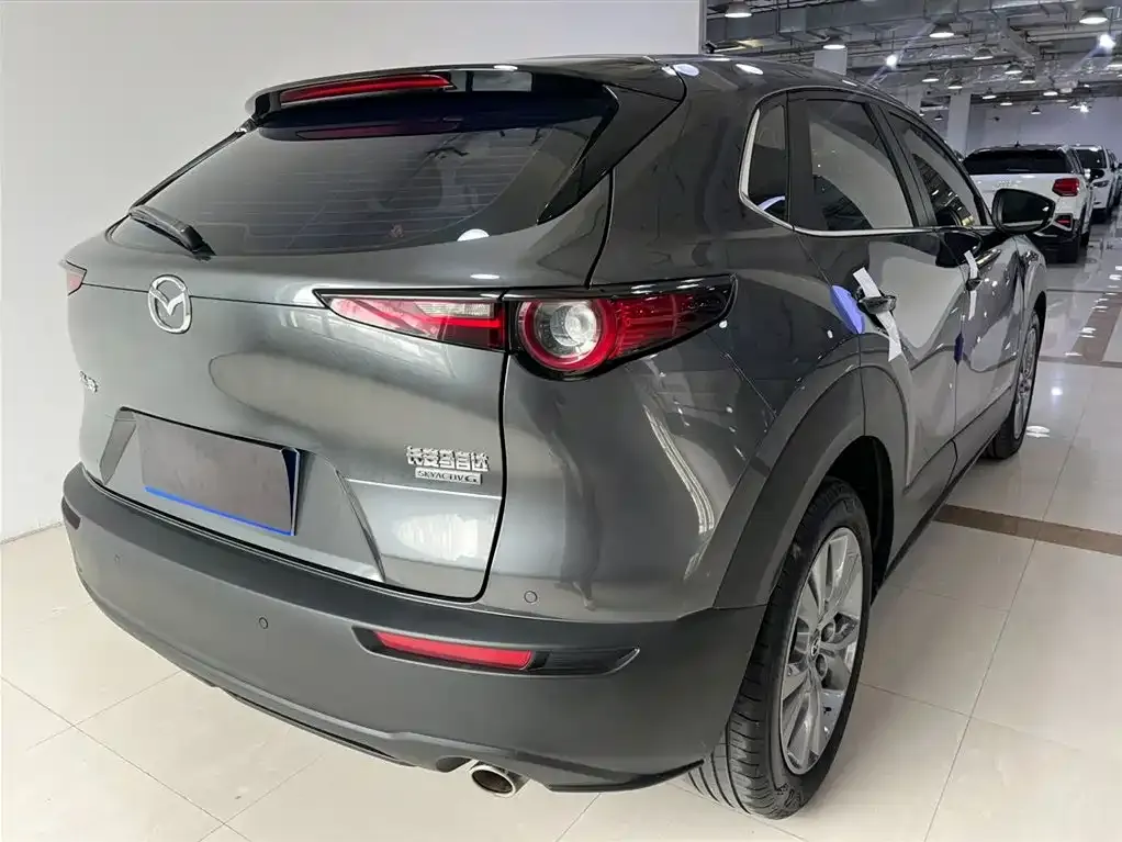 Mazda CX-30 — фото 8