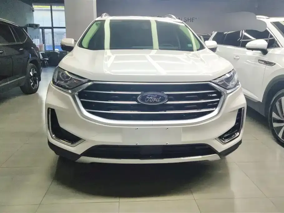 Ford Edge — фото 7