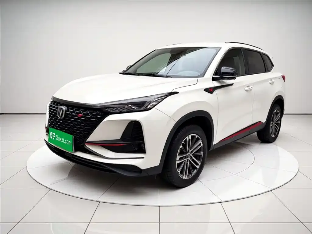 Changan CS75PLUS — фото 1