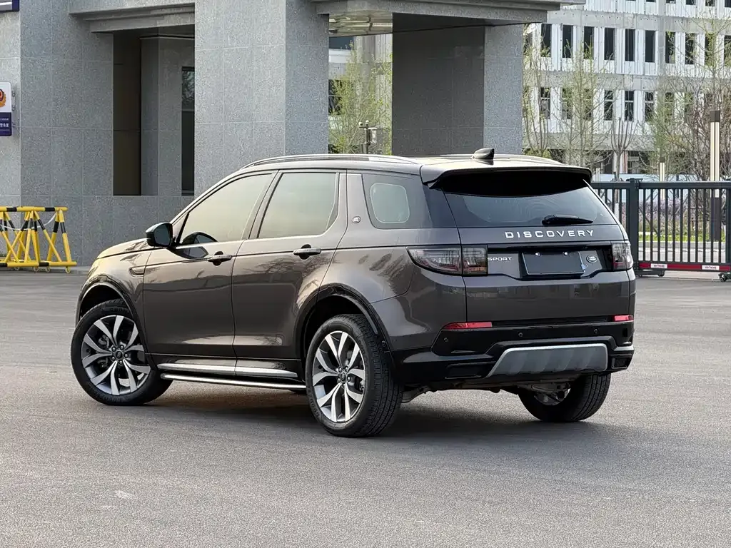 Land Rover Discovery Sport — фото 9