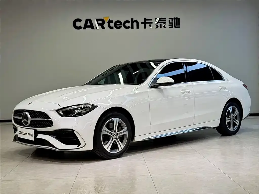 Mercedes-Benz C-Class — фото 1
