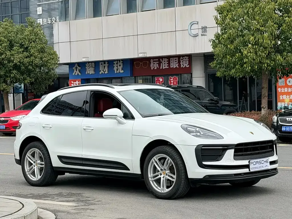 Porsche Macan — фото 7