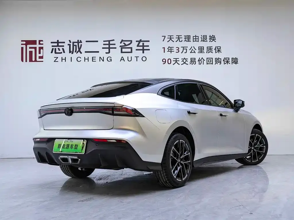 Changan UNI-V iDD 2024 из CN, фото 10