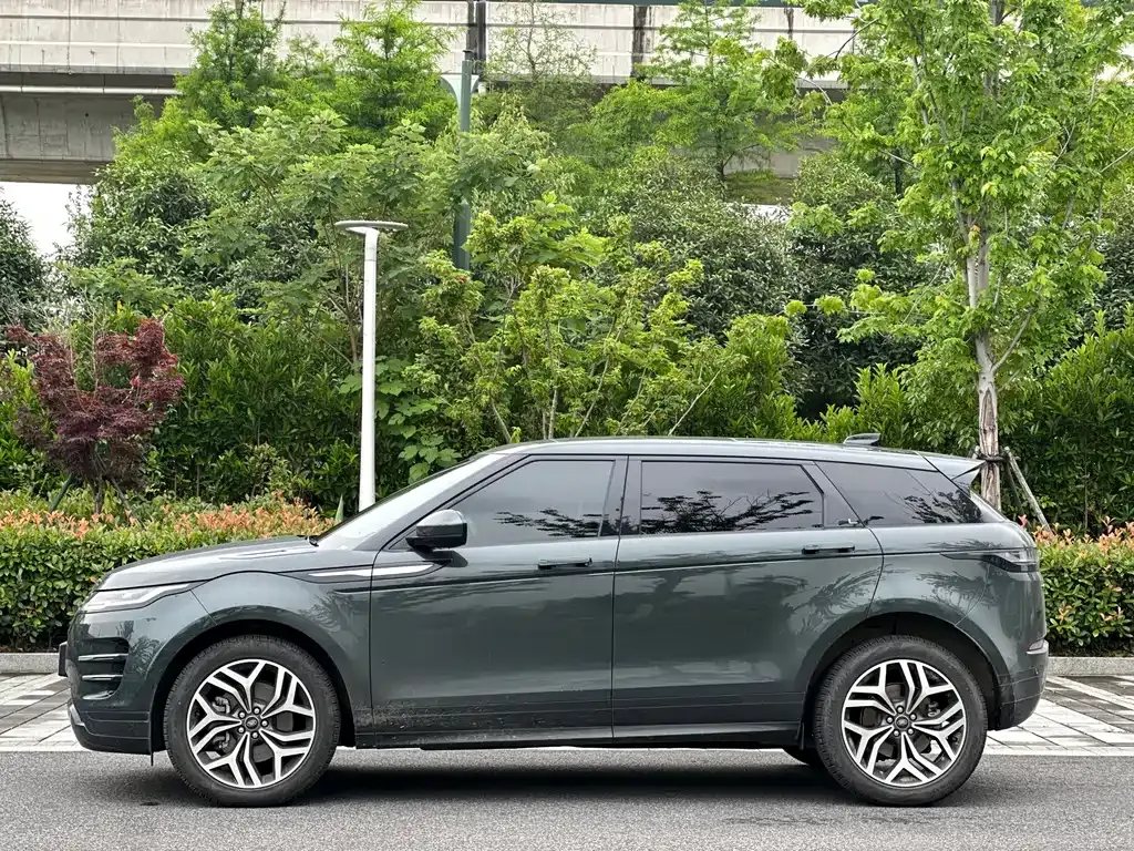 Land Rover Evoque — фото 10