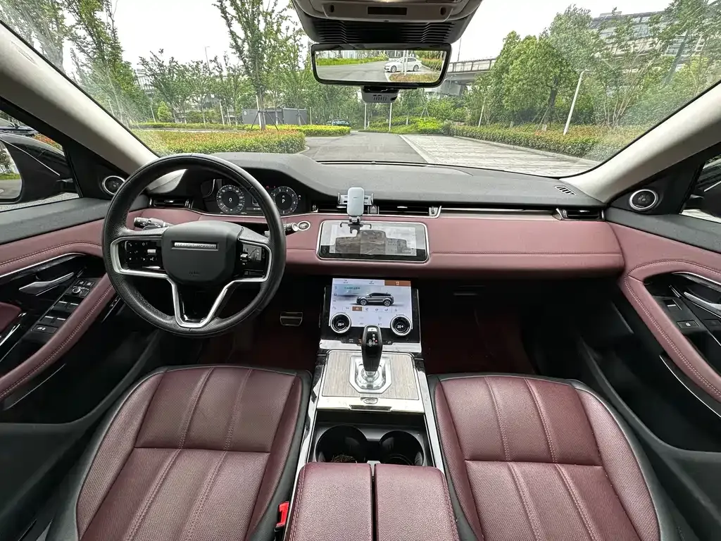 Land Rover Evoque — фото 7