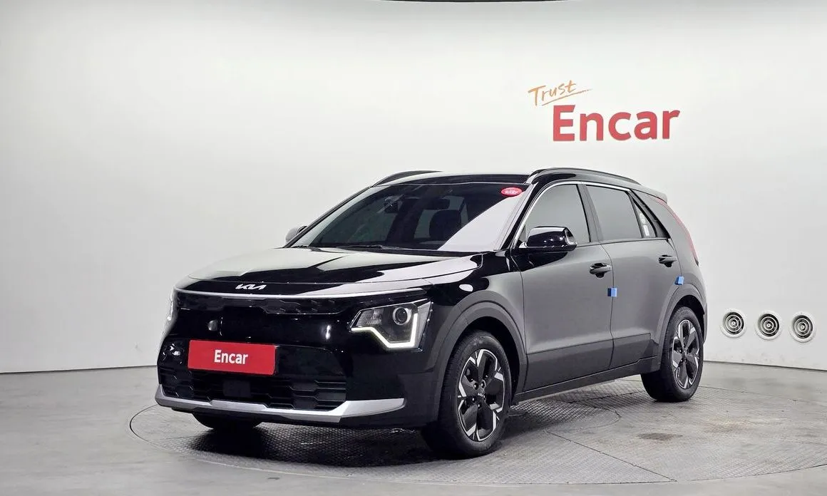 Kia Niro — фото 1