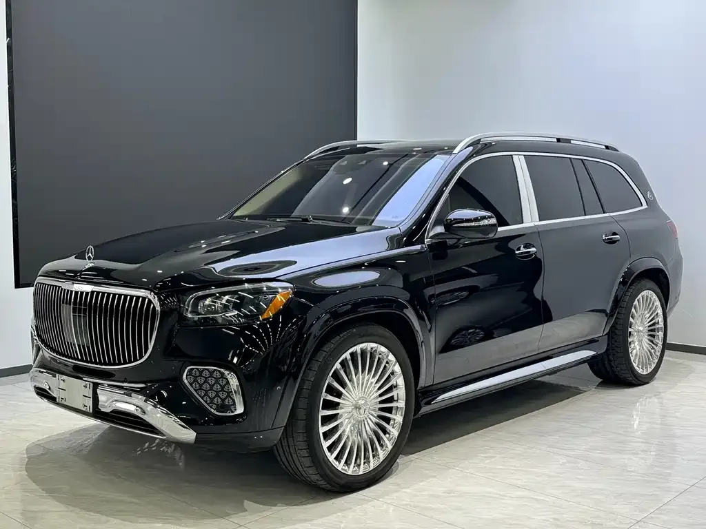 Mercedes-Benz GLS — фото 1