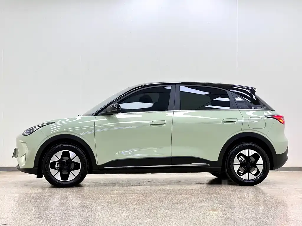 Geely Starburst — фото 8