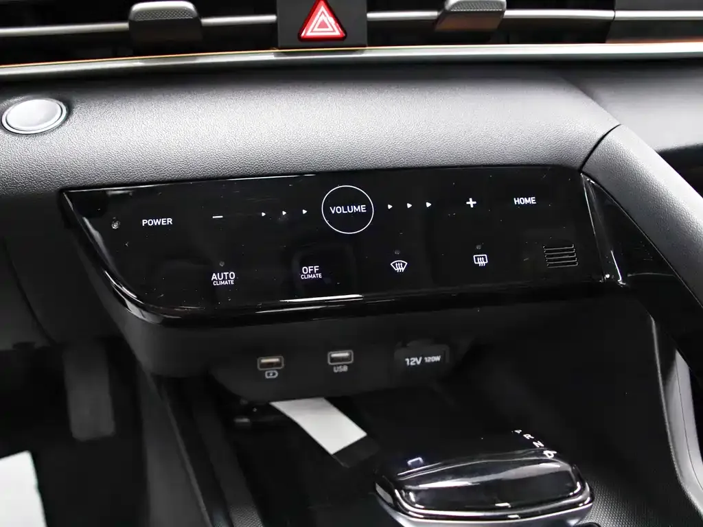 Hyundai Elantra — фото 4