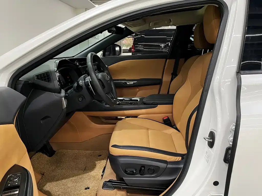 Lexus RZ 2023 из CN, фото 10