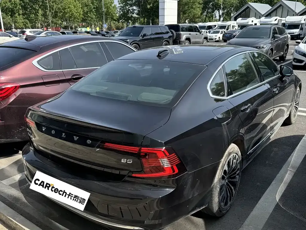 Volvo S90 — фото 4