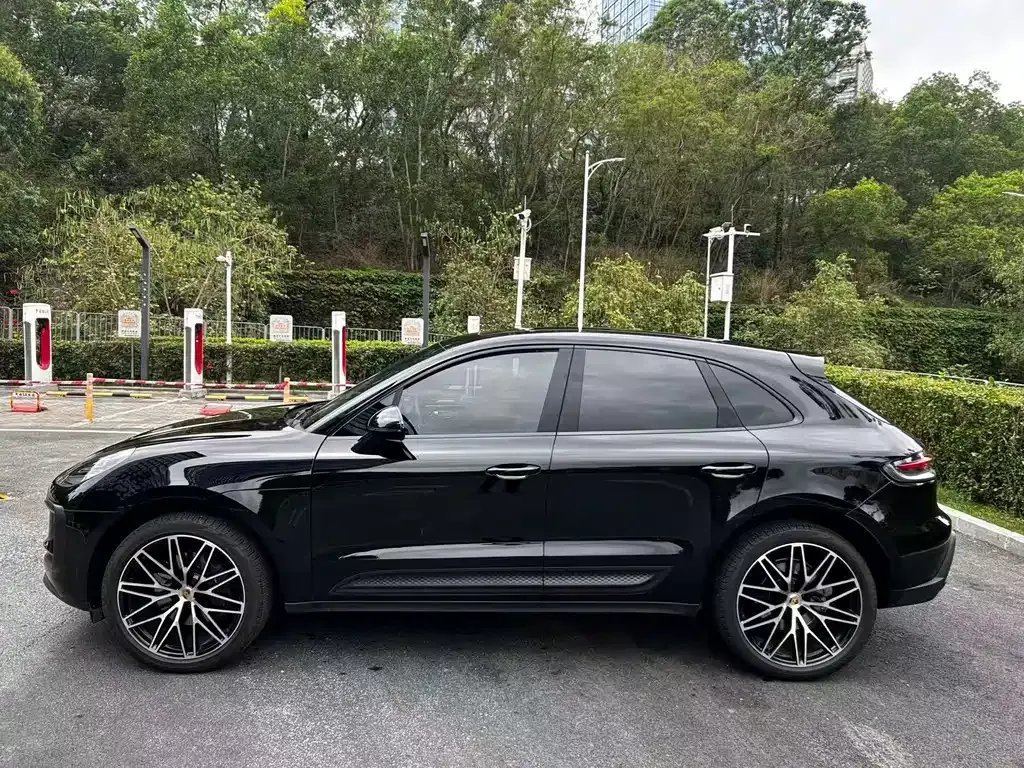 Porsche Macan — фото 7