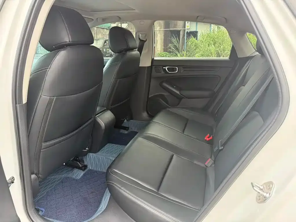 Honda Civic — фото 4