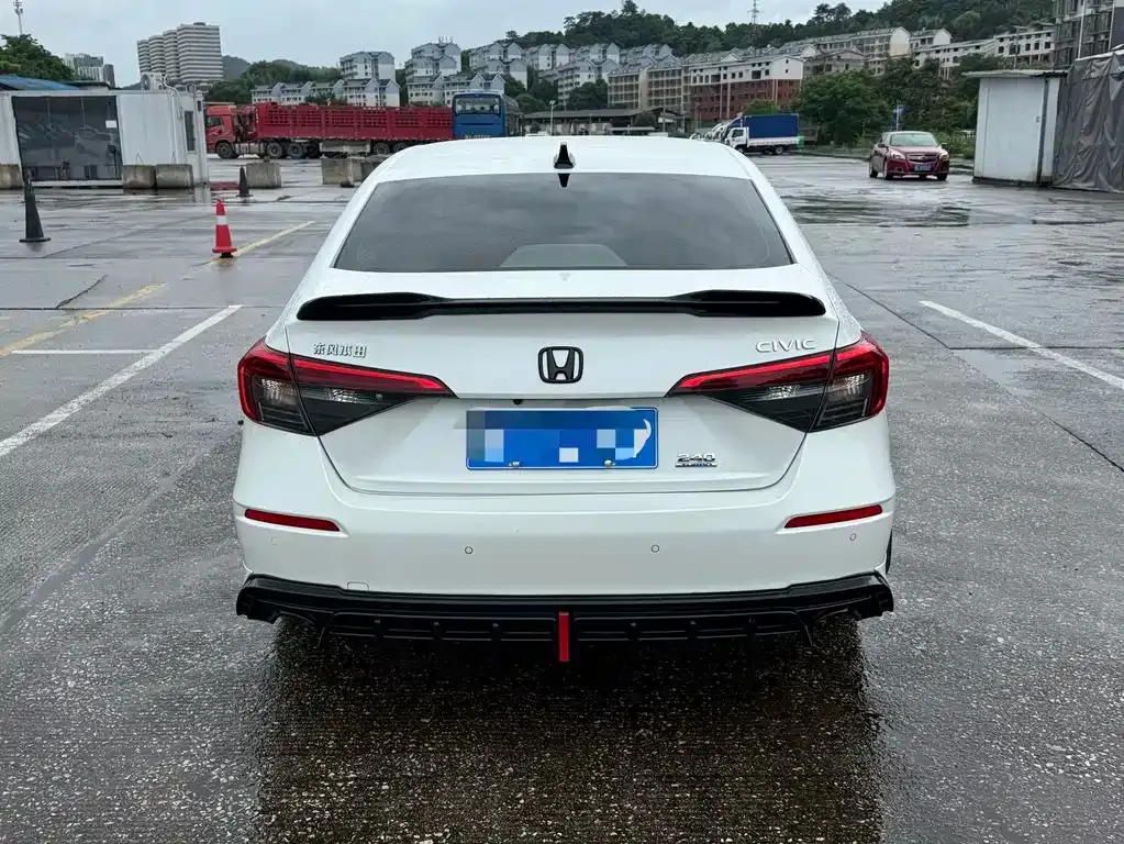 Honda Civic — фото 5
