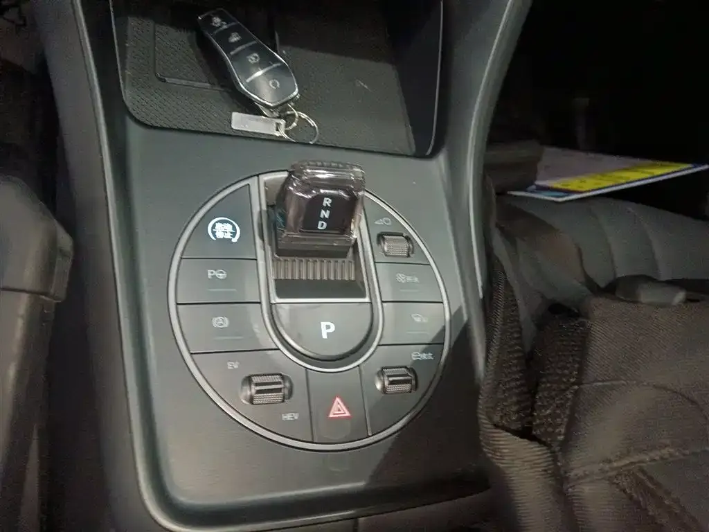 BYD Seal 05 DM-i — фото 2