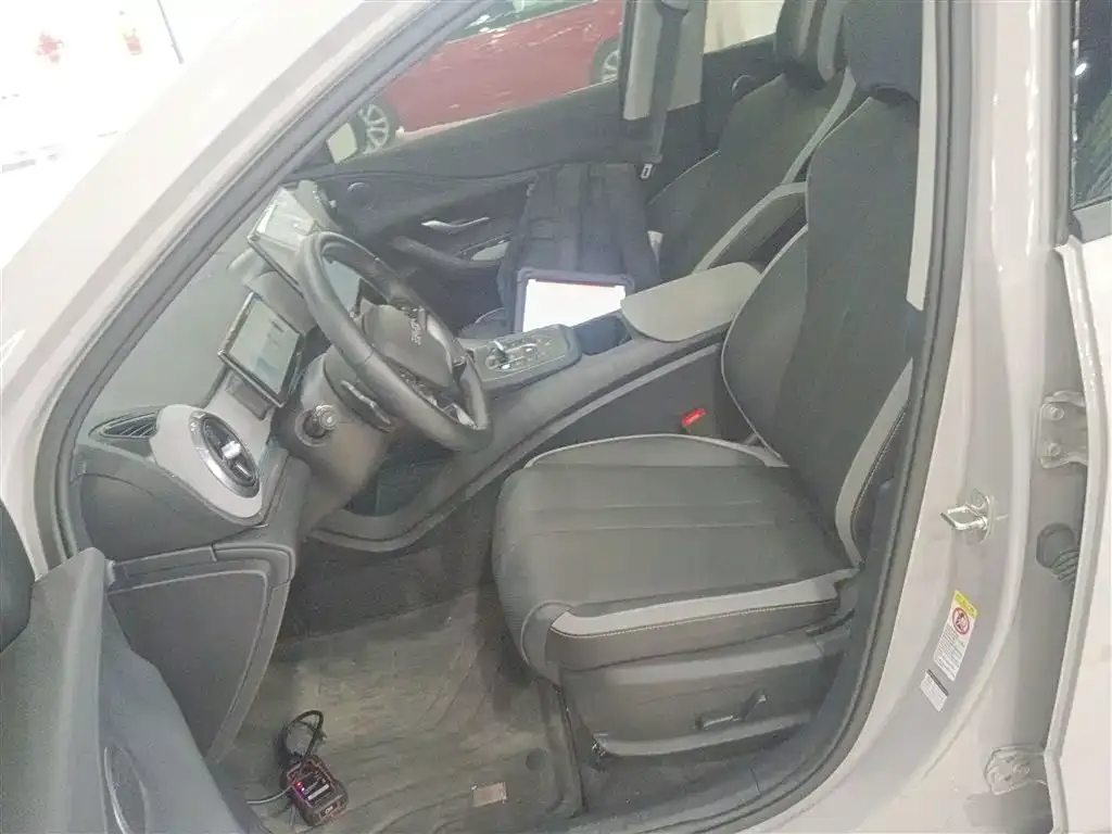 BYD Seal 05 DM-i — фото 3