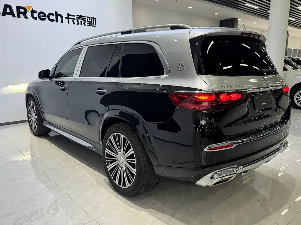 Mercedes-Benz GLS — фото 8