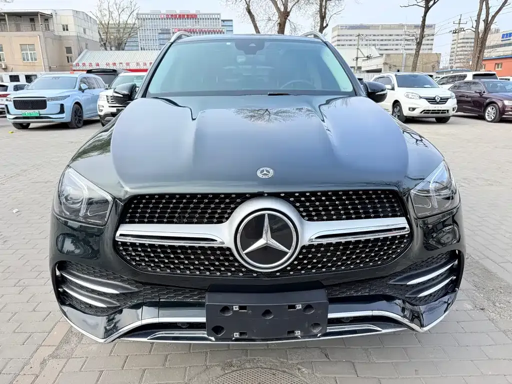 Mercedes-Benz GLE — фото 10