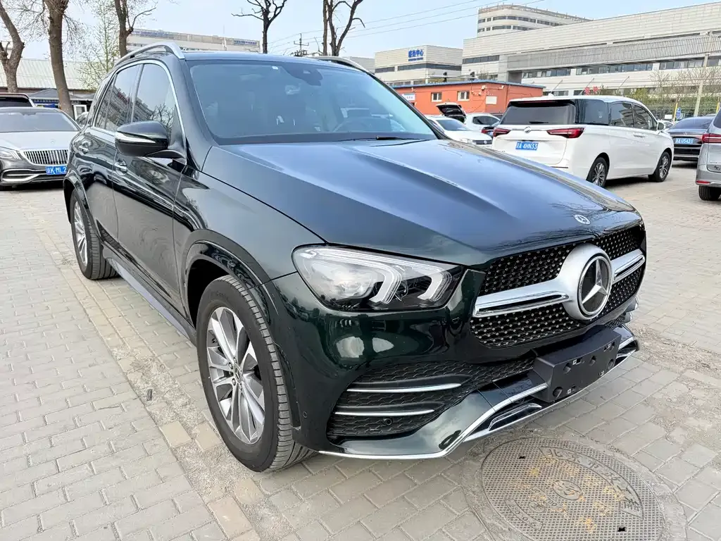 Mercedes-Benz GLE — фото 9