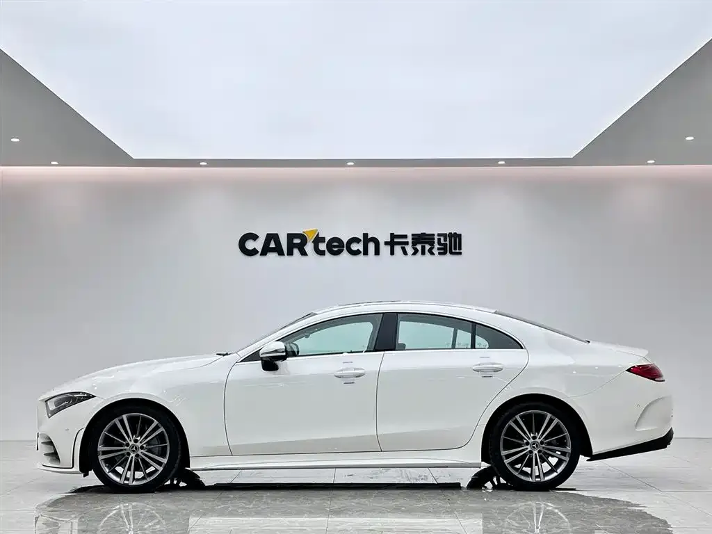 Mercedes-Benz CLS — фото 2
