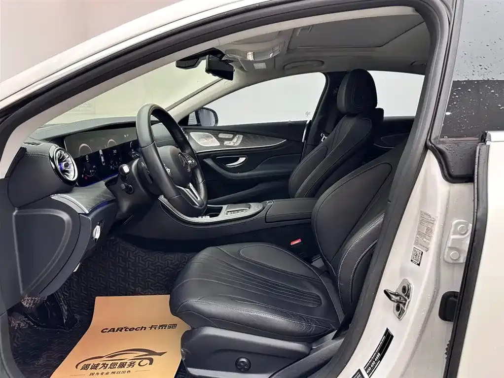 Mercedes-Benz CLS — фото 9