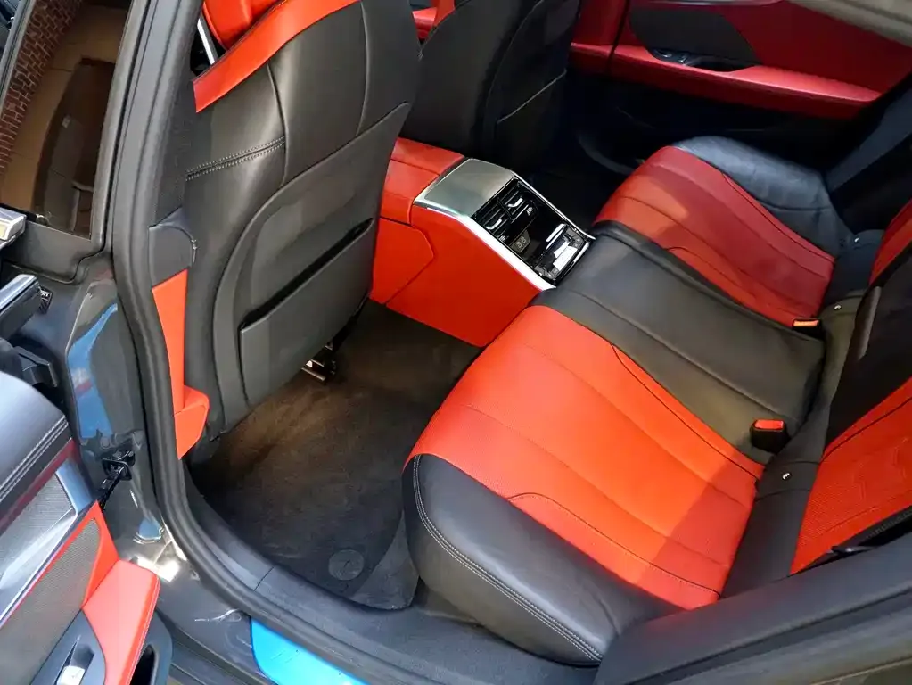 BMW 8 Series 2022 из CN, фото 9