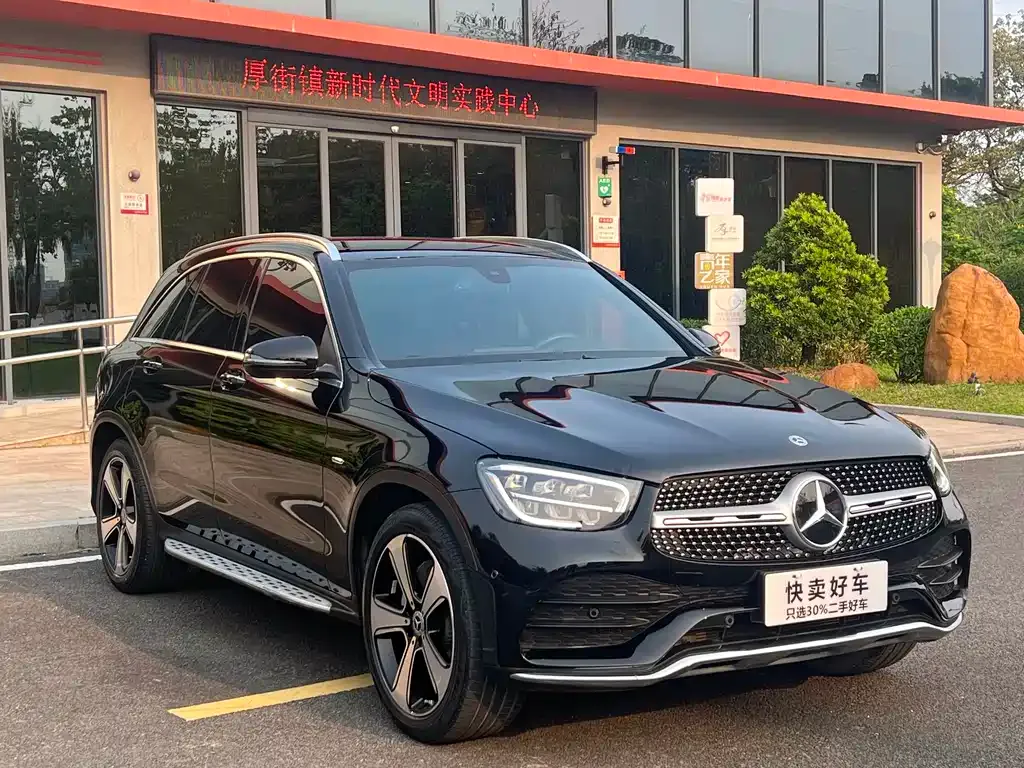 Mercedes-Benz GLC — фото 9