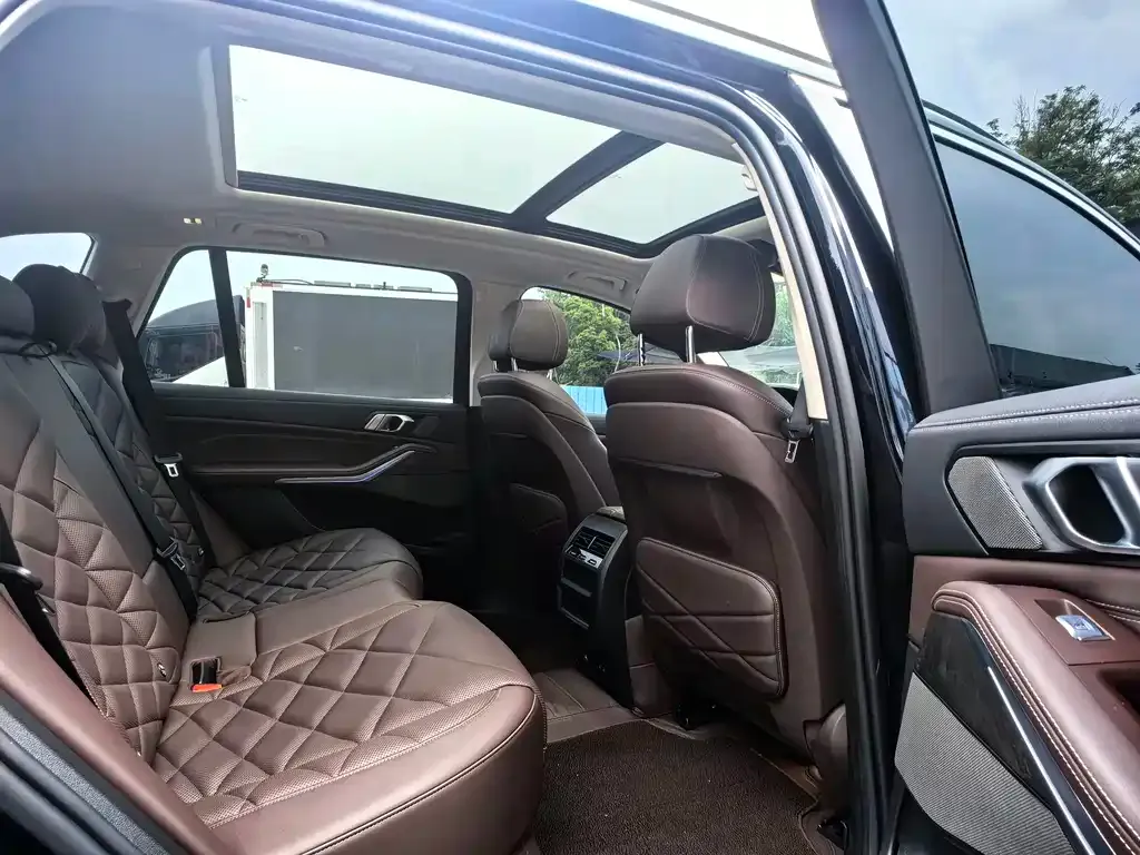 BMW X5 2022 из CN, фото 2
