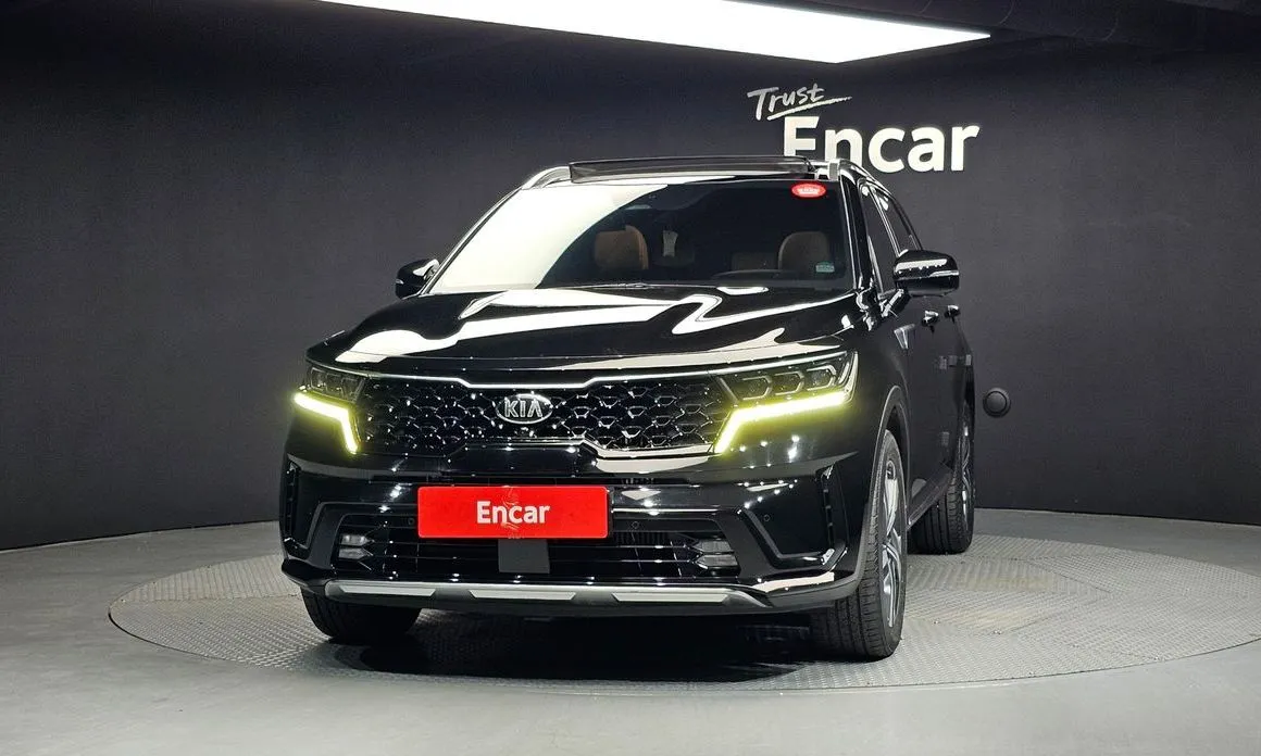 Kia Sorento — фото 6
