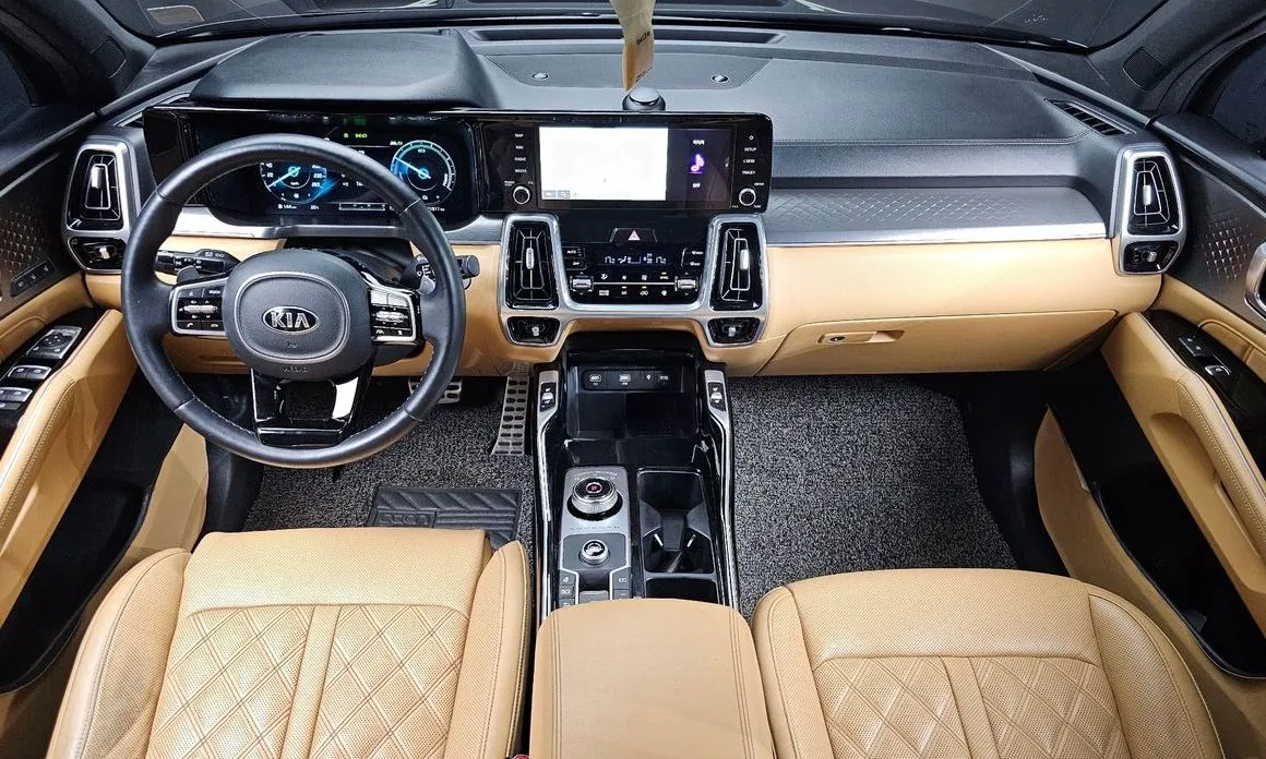 Kia Sorento — фото 10
