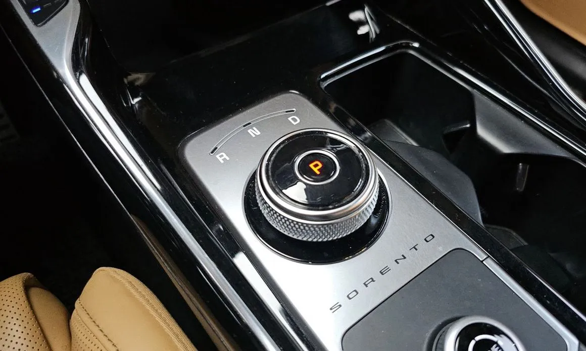 Kia Sorento — фото 2