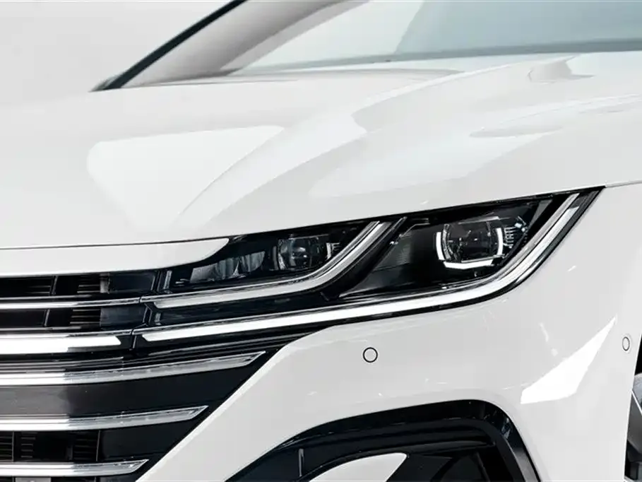 Volkswagen CC — фото 6