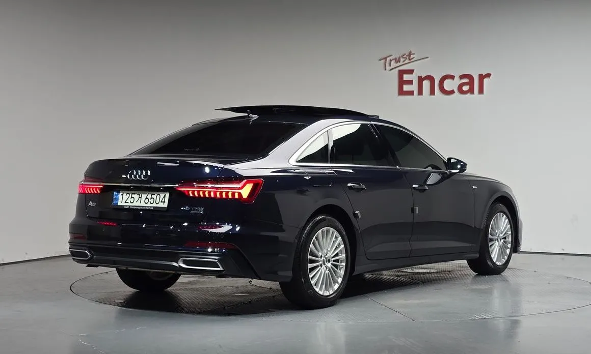 Audi A6 — фото 10