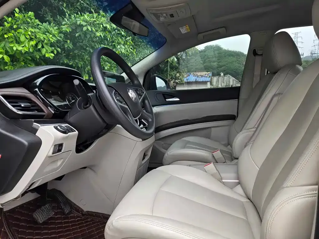 Buick GL8 2023 из CN, фото 6