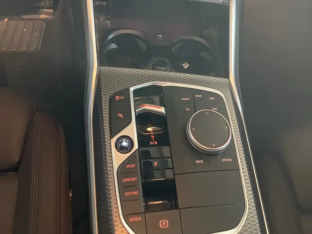 BMW i3 2024 из CN, фото 10