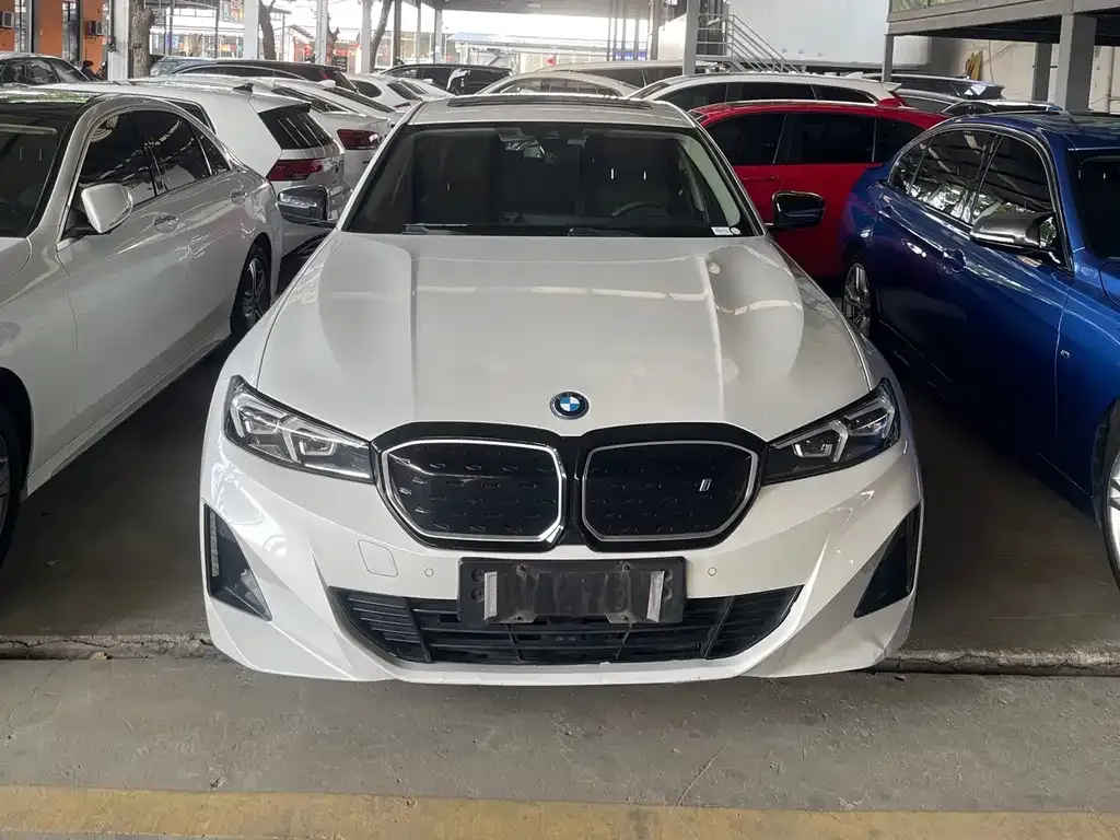 BMW i3 2024 из CN, фото 8
