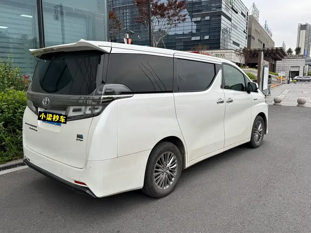 Toyota Vellfire 2022 из CN, фото 5