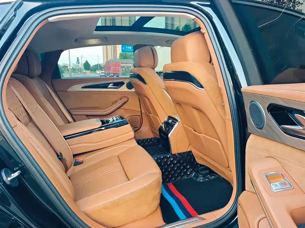 Hongqi H9 2021 из CN, фото 2