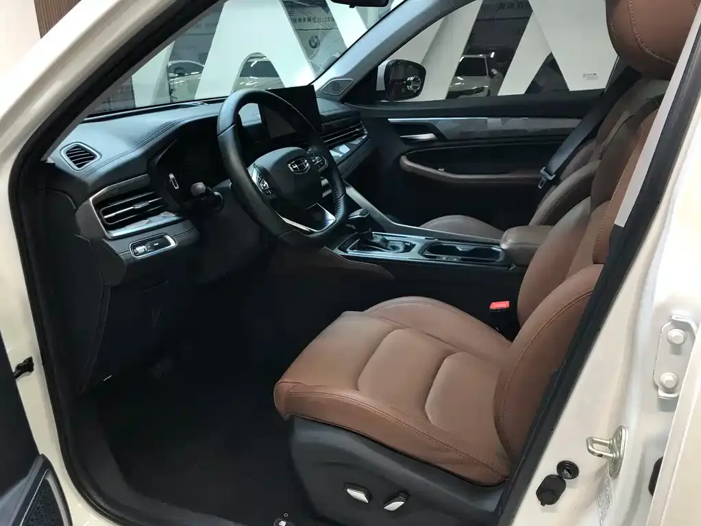 Geely Vision X6 2022 из CN, фото 5